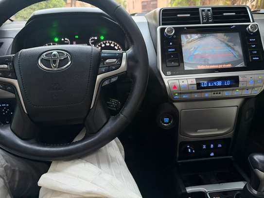 Toyota parado image 3