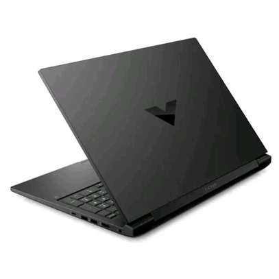 HP Victus 15 image 2