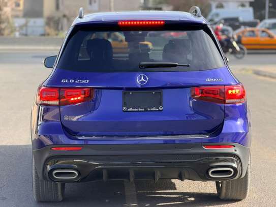 MERCEDES GLB 250 Année : 2021 image 4