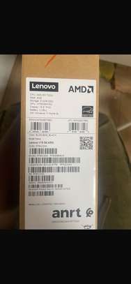 Ordinateur Lenovo image 3