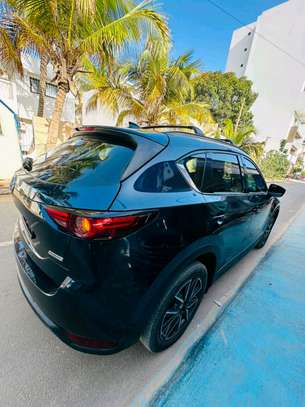 Mazda cx5 Année 2018 image 6