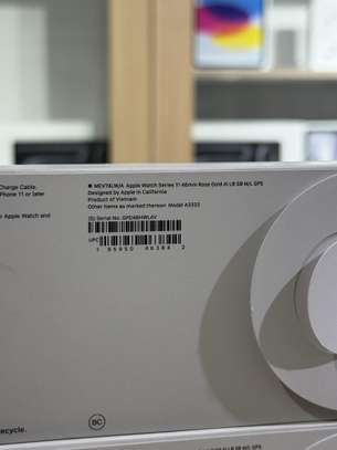 Apple Watch Series 11 46MM GPS - RoseGold - Scellé image 3