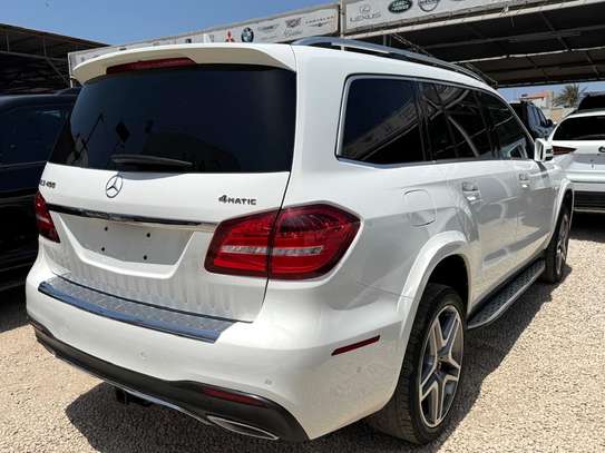 Mercedes GLS 450 4 matique AMG image 6