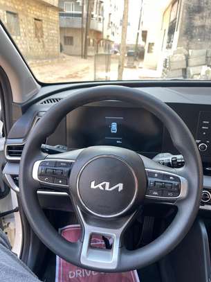 KIA SPORTAGE 2023 image 2