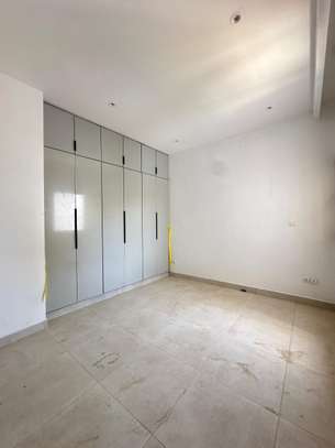 APPARTEMENT F4 A VENDRE AUX MAMELLES AVEC VUE MER image 10