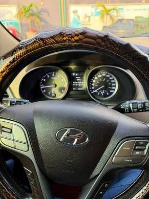 Hyundai santa fe sport 2018 image 2