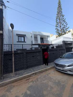 VILLA A LOUER image 3