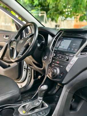 Hyundai santafe Année 2018 image 10