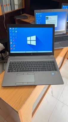 HP Zbook 15 - Nvidia 4Go - Ram 32Go - Core i7 8th image 11