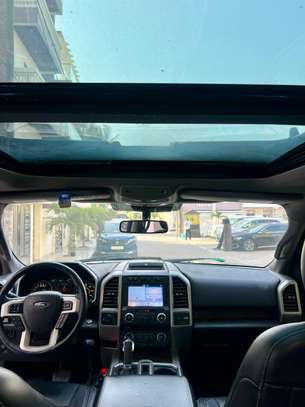 FORD F150 LARIAT image 4
