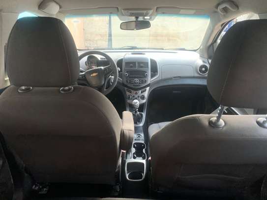 Chevrolet aveo 2012 image 8