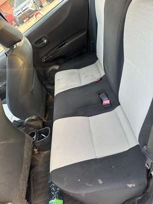 Toyota Yaris image 8