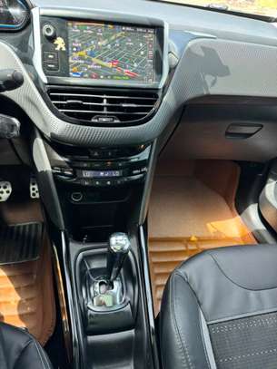 PEUGEOT 2008 année 2016 image 11