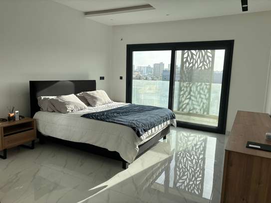 Appartement Meublé avec piscine à Louer au Almadies image 7