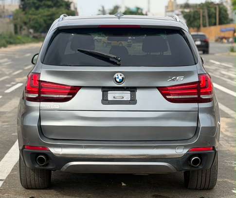 BMW X5 2017 XDRIVE 7 place image 5