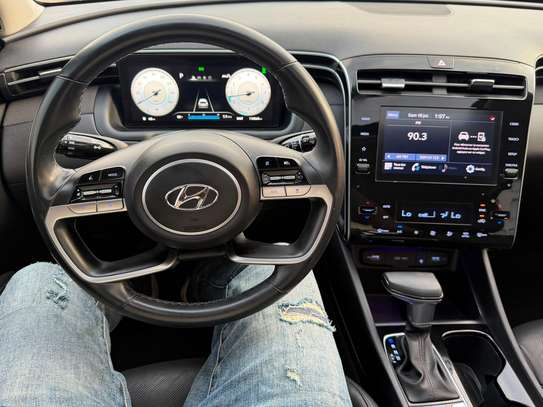HYUNDAI TUCSON Année 2022 image 15