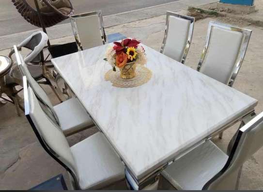 Table à manger en Marbre image 2