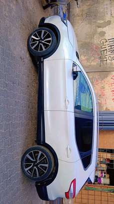 Nissan Qashqai image 2