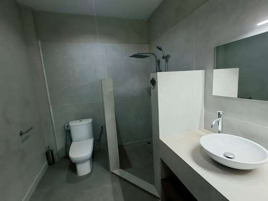Villa a Loue  Ngor almadie R+1 image 6