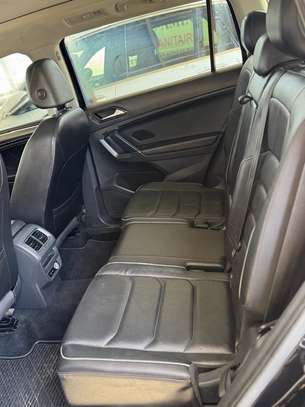Volkswagen Tiguan image 11