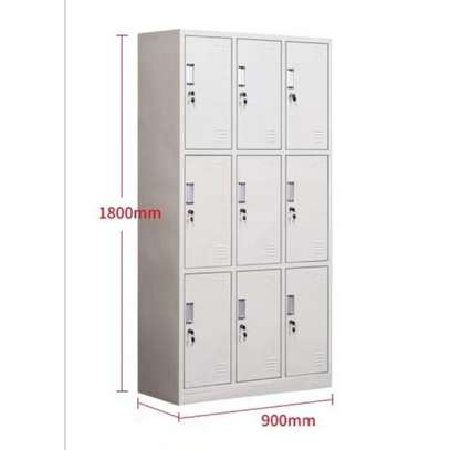 Armoire métallique Casier 12 portes image 2