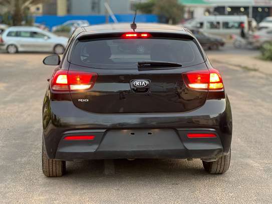 Kia Rio 2018 image 8