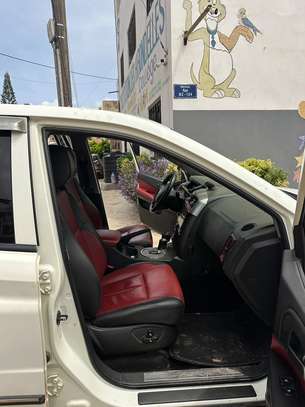 SsangYong Tivoli 2017 image 4