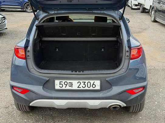 KIA STONIC 2019 image 3