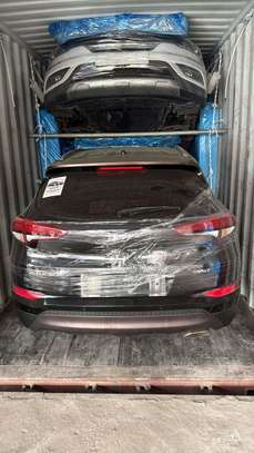 Hyundai Tucson image 2