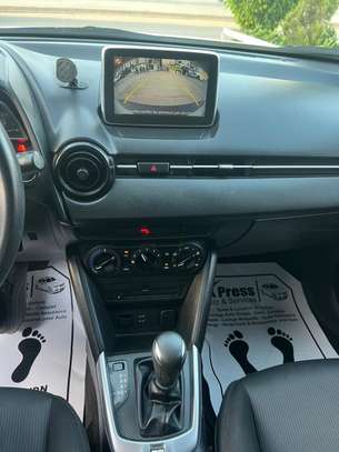 Mazda cx3 image 2