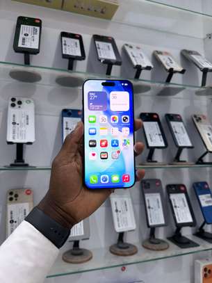 📱 iPhone 16 Pro Max 256 Go SIM physique Bleu 💙 image 5