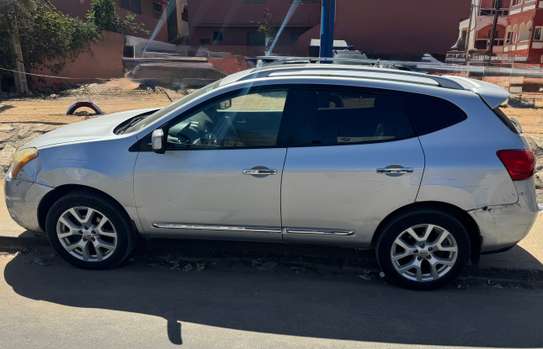 Nissan Rogue image 4