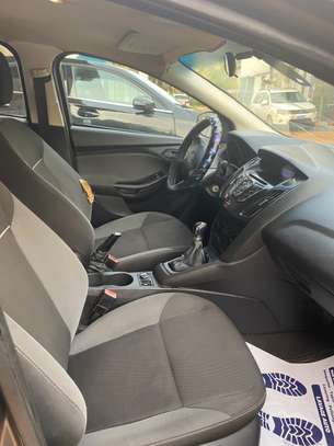Ford focus image 8