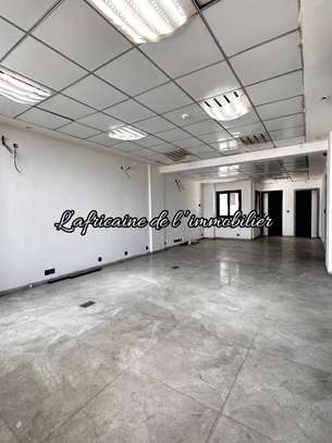 Plateau de bureau à louer – VDN image 3