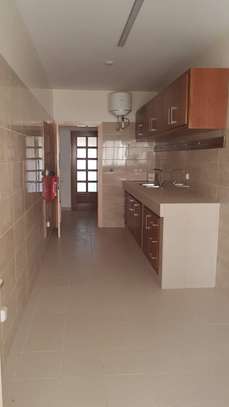 Appartement F3 à louer à Hann Maristes image 3