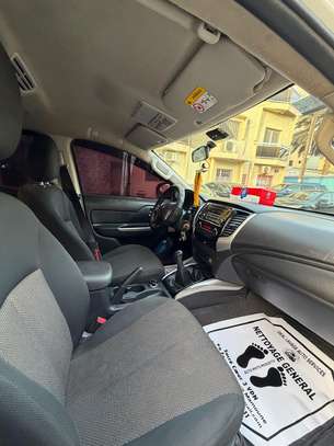 🚘 À LOUER – Mitsubishi L200 Double Cabine 2023 image 8