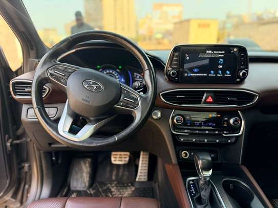 *HYUNDAI: SANTAFE Année : *2018 version 4X4 image 6
