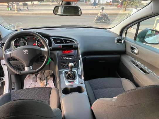 Peugeot 3008 2016 image 8