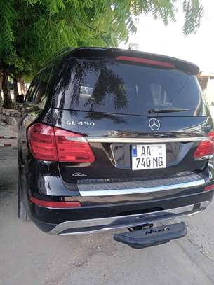 Mercedes GLS 450 image 12