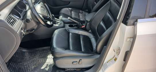 Volkswagen jetta image 10