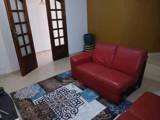Appartement meublé F3 avec terrasse à louer à Ngor Almadies image 2
