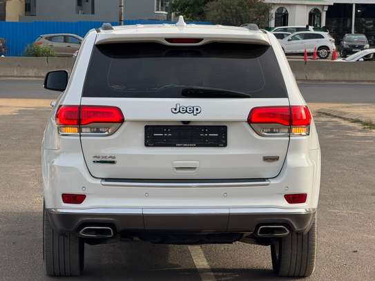 Jeep Grand Cherokee 4x4 SUV blanc spacieux image 14