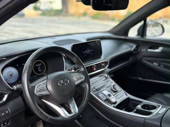 Hyundai Santafe 2022 image 9