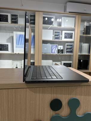 MacBook Pro 2023 14 Pouces - M3 Pro | 18GB RAM | 512 image 4