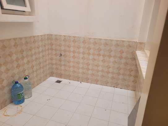 Trois chambres à louer par mois image 11