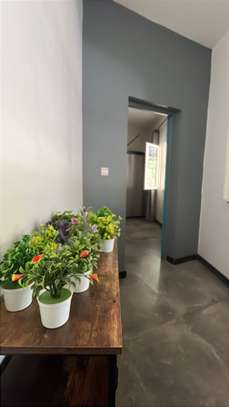 VILLA SUR TERRAIN 8700M2 KEUR YOUNGAR image 14
