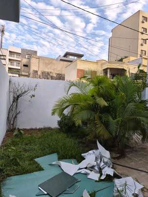 Belle villa avec cour avant à Mermoz image 2