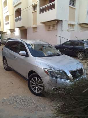 Nissan Pathfinder SV AWD 2017 image 2