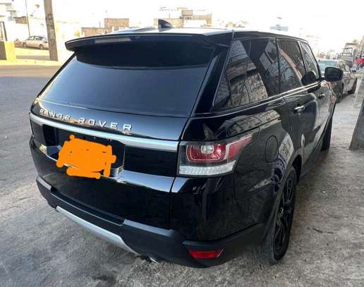Range rover sport image 6