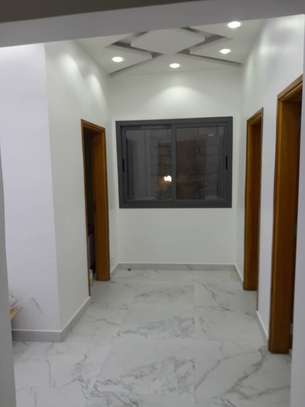 Appartement à louer aux maristes image 9